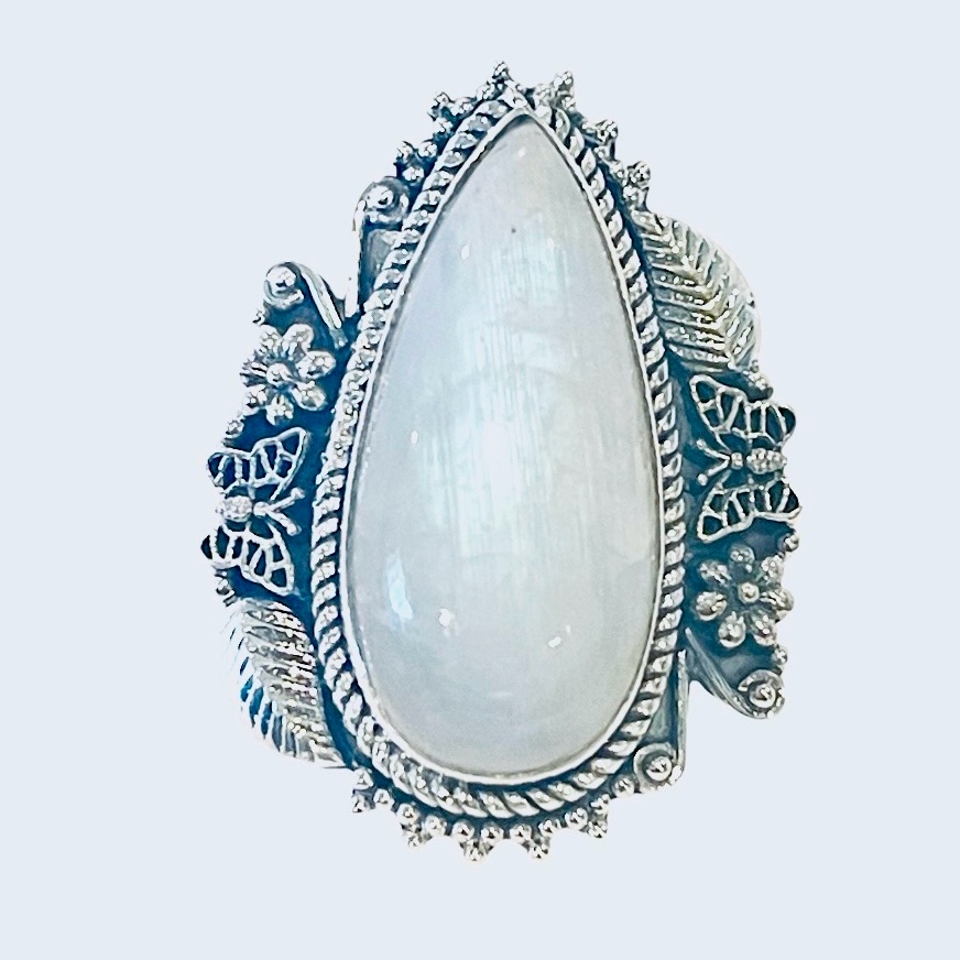 Signature Collection Rainbow Moonstone Solid Sterling Ring 299$